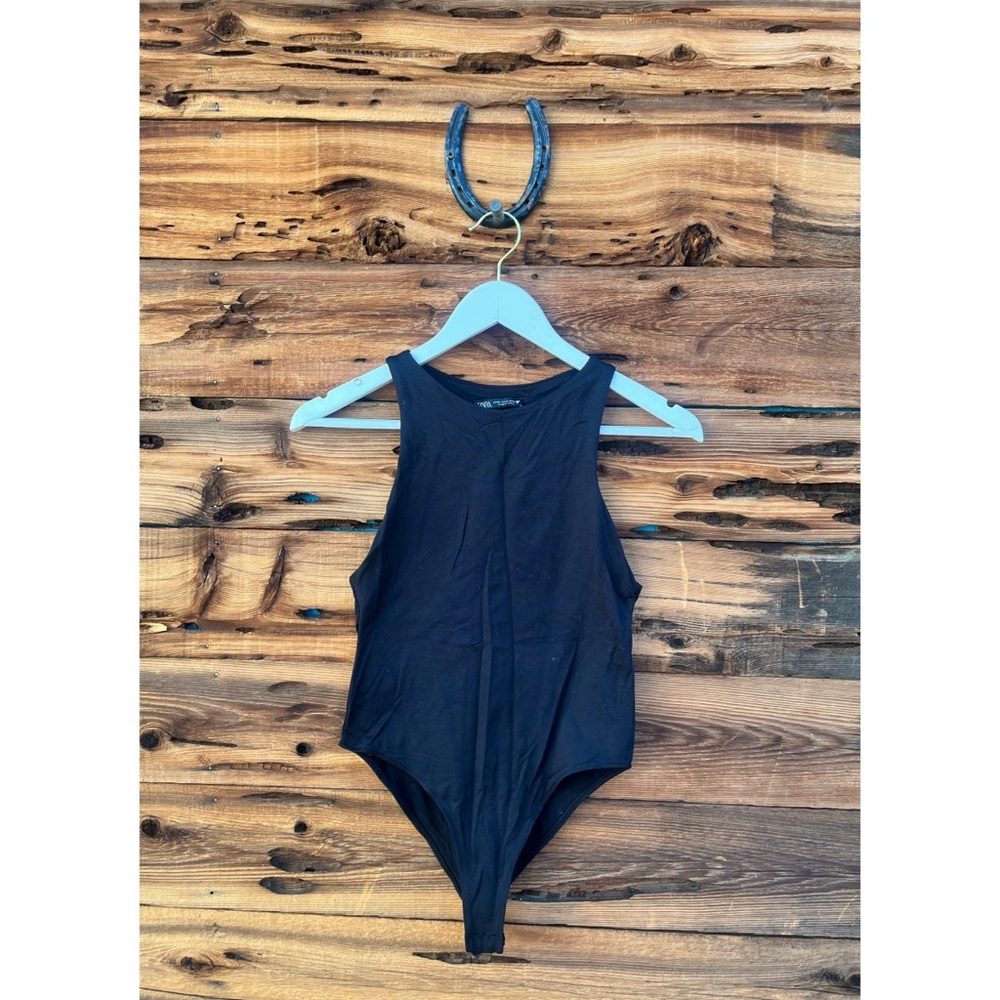 ZARA | Black Sleeveless Bodysuit M